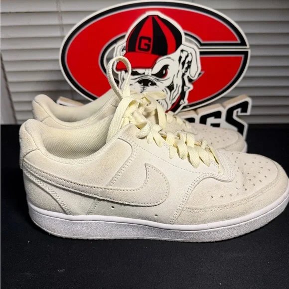 Nike Court Vision Cream Low-Top Sneakers Women’s Size 8 - Picture 2 of 8